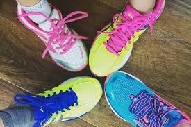 Where Can I Find Manufacturers Of Hot Melt Adhesive For Shoe Materials? The Hot Melt Adhesive Manufacturers Will Recommend Them To You.