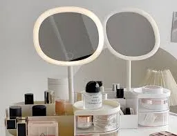 Hot Melt Adhesive For Makeup Mirrors Has Strong Adhesiveness And Won't Shift When Impacted Or Dropped. Hot Melt Adhesive For Makeup Mirrors Has Strong Adhesiveness And Won't Shift When Impacted Or Dropped.